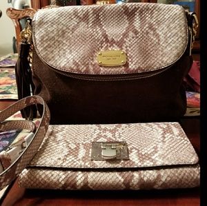 Michael Kors BAG and Matching Wallet